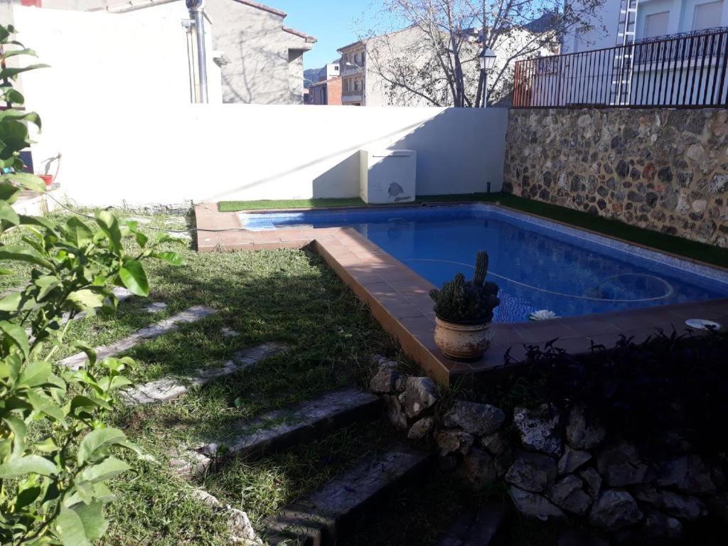 Casa Del Pueblo Villa Montichelvo Exterior photo